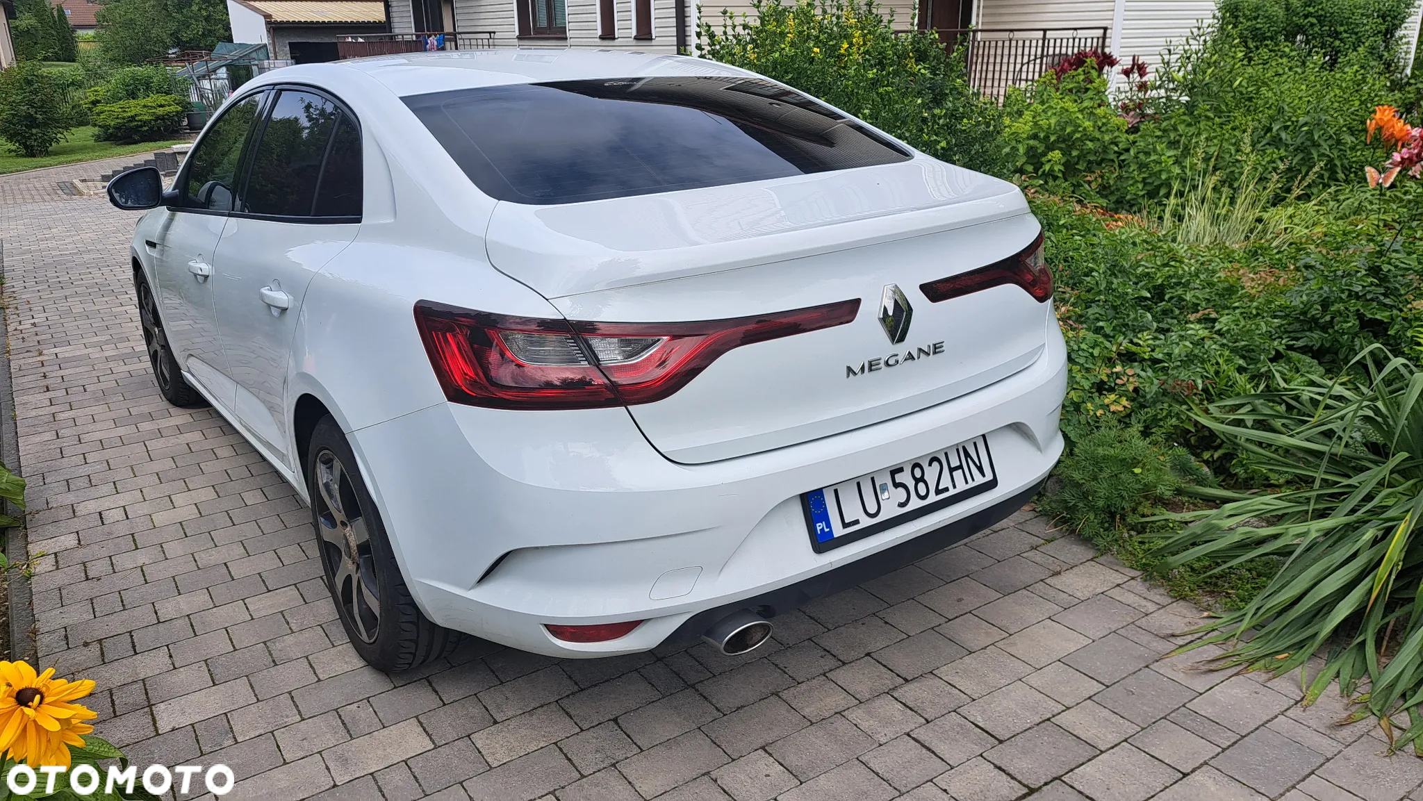 Renault Megane 1.6 SCe Life - 8
