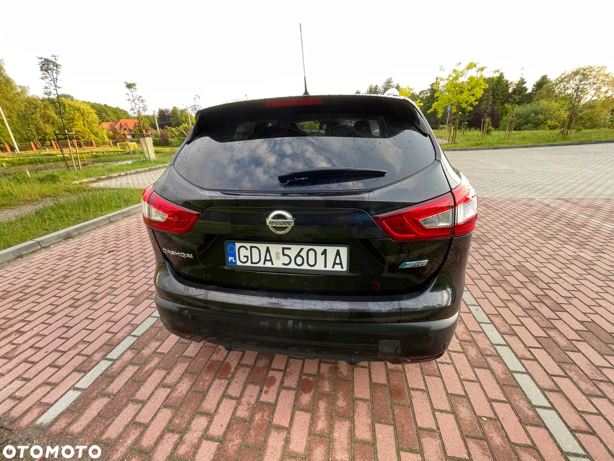 Nissan Qashqai 1.5 dCi Tekna - 4