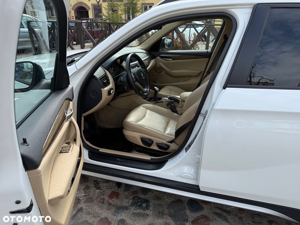 BMW X1 xDrive18d xLine - 7