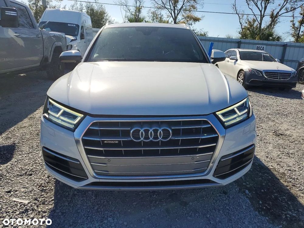 Audi Q5 2.0 TFSI Quattro S tronic design - 5