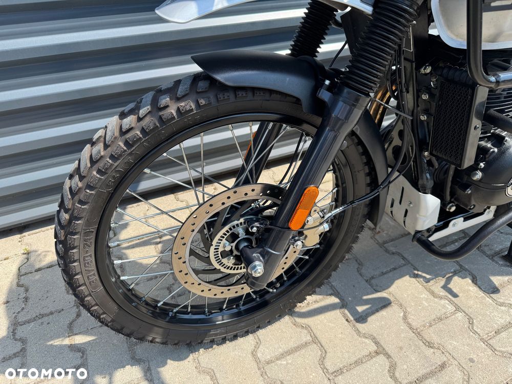 Royal Enfield Himalayan - 20