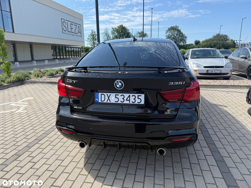 BMW 3GT 335i xDrive M Sport - 3