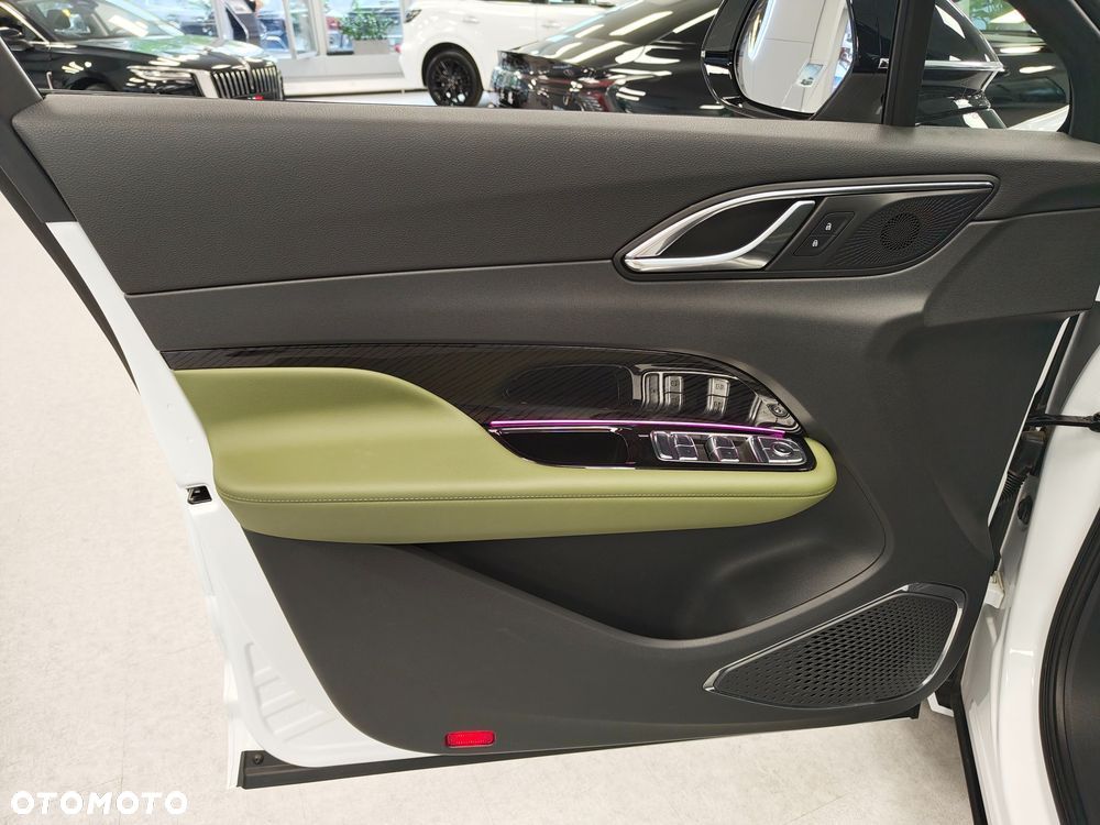 Hongqi HS3 1.5T FWD - 17
