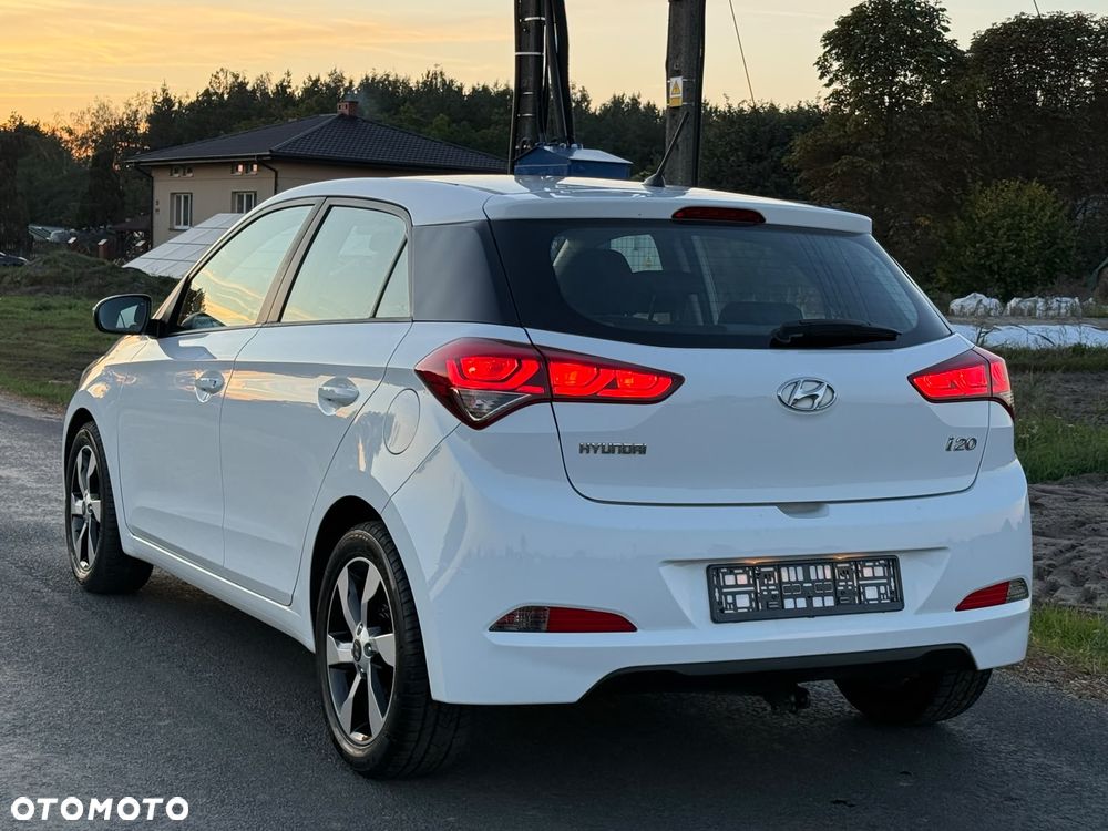 Hyundai i20 1.2 Fresh - 4