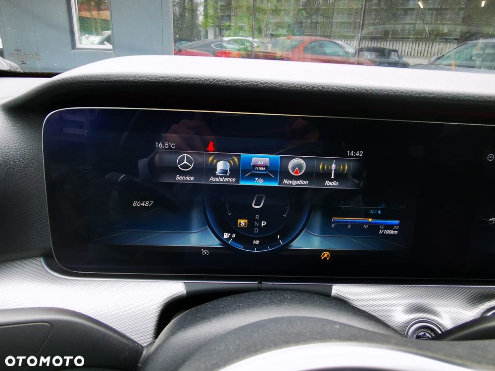 Mercedes-Benz Klasa E 200 d 9G-TRONIC - 4