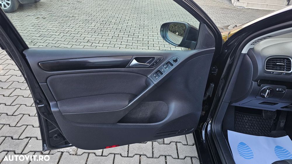 Volkswagen Golf 1.4 TSI DSG Team - 19