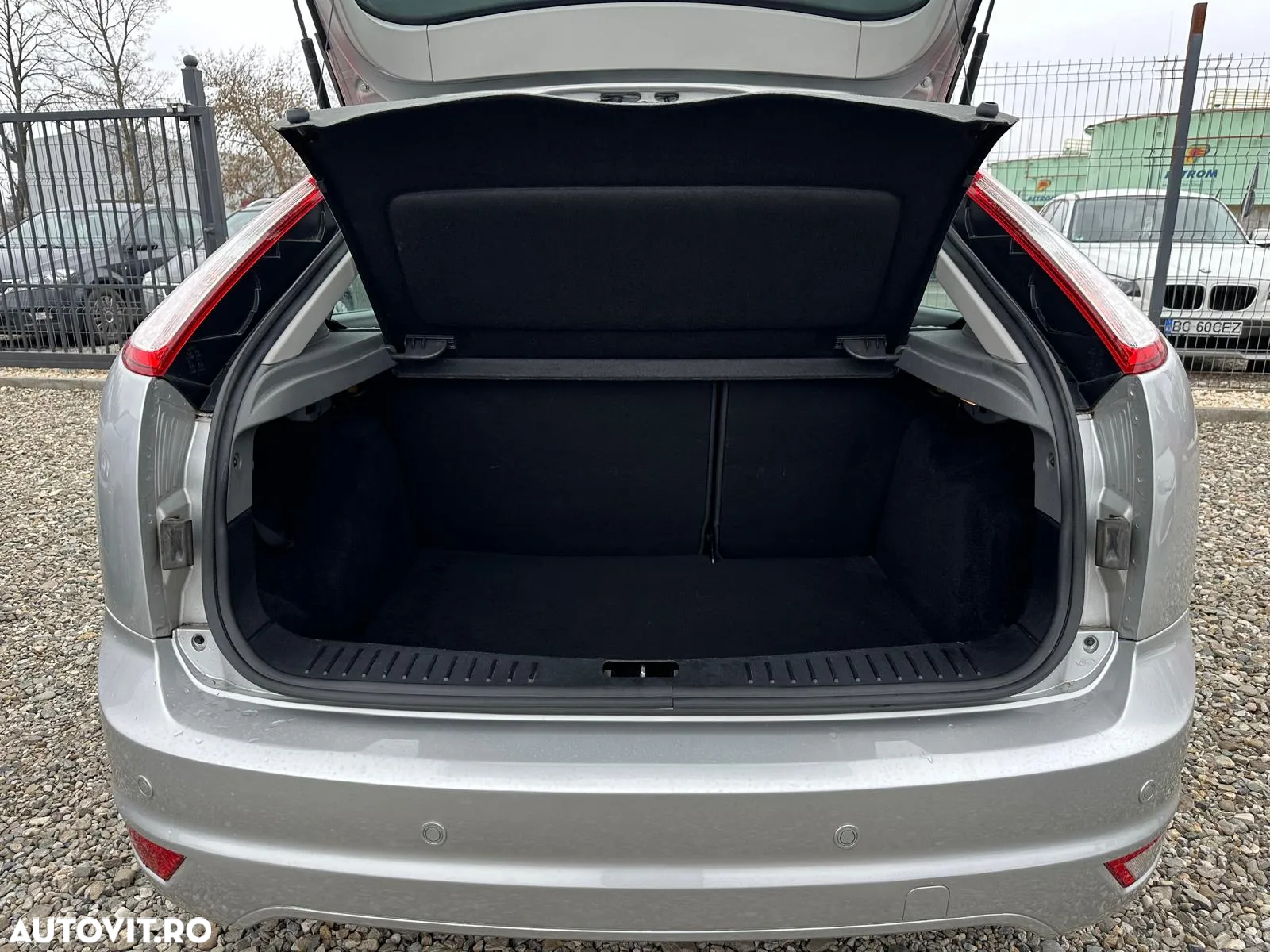 Ford Focus - 9