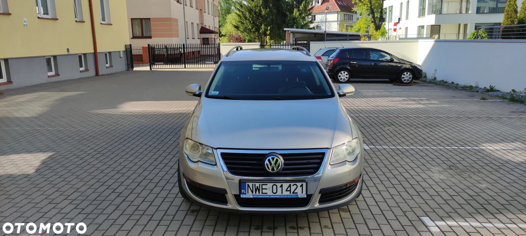 Volkswagen Passat 2.0 FSI Trendline - 6