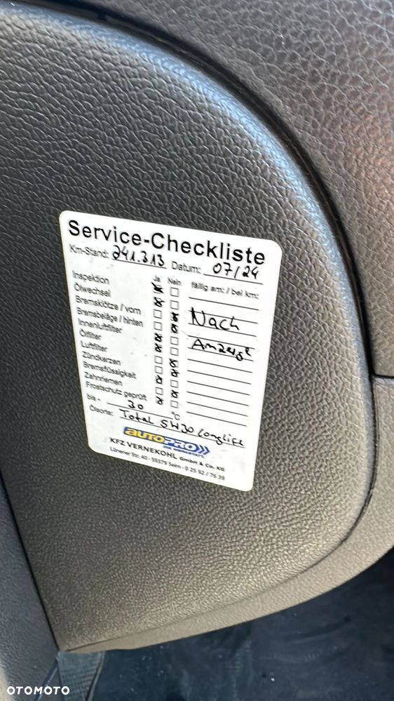 Volkswagen Golf 1.6 TDI DPF BlueMotion Technology MATCH - 10