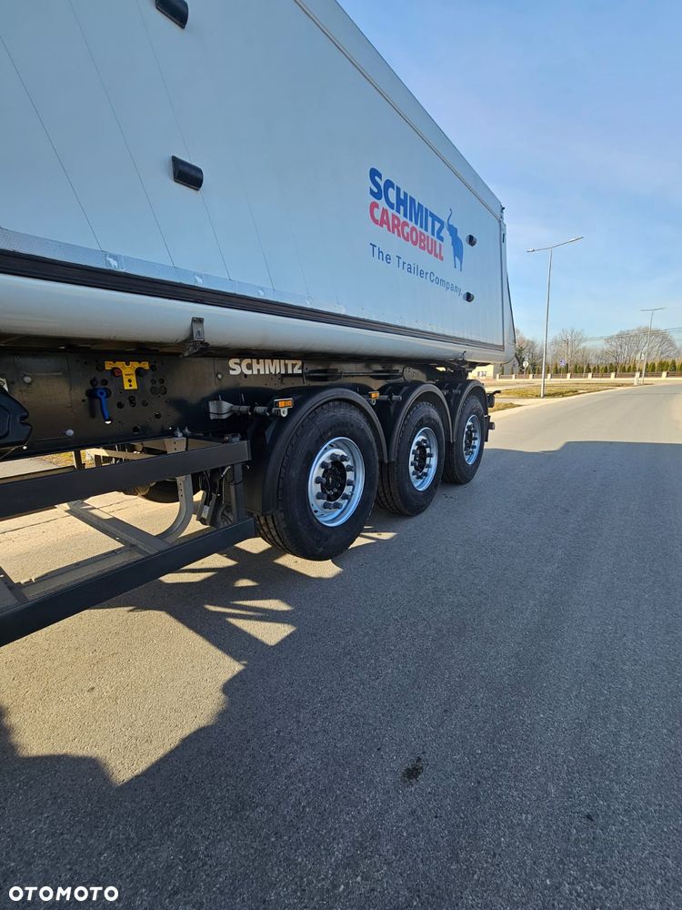 Schmitz Cargobull - 13
