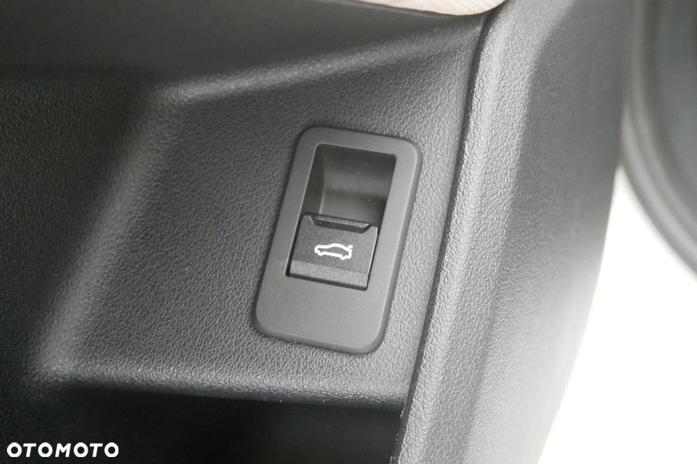 BMW Seria 2 - 18