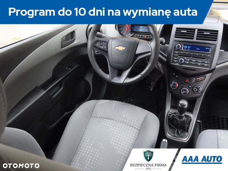 Chevrolet Aveo - 8