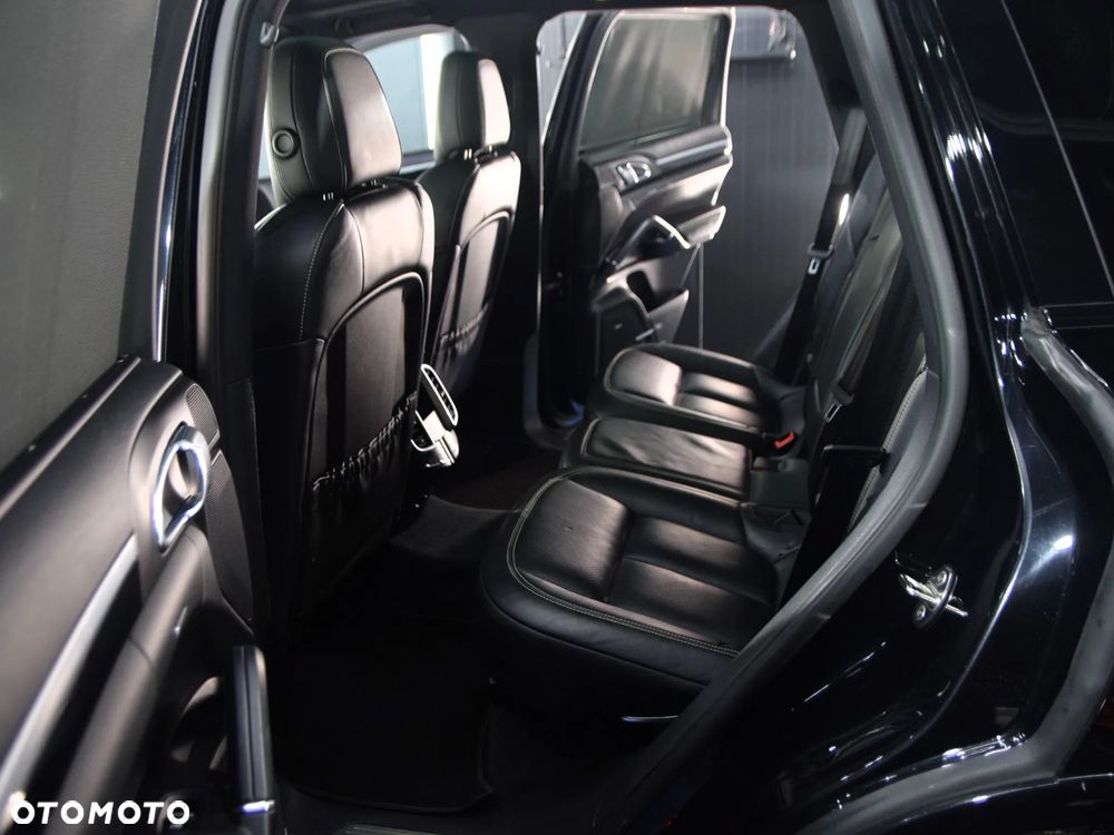 Porsche Cayenne S E-Hybrid Platinum Edition - 8