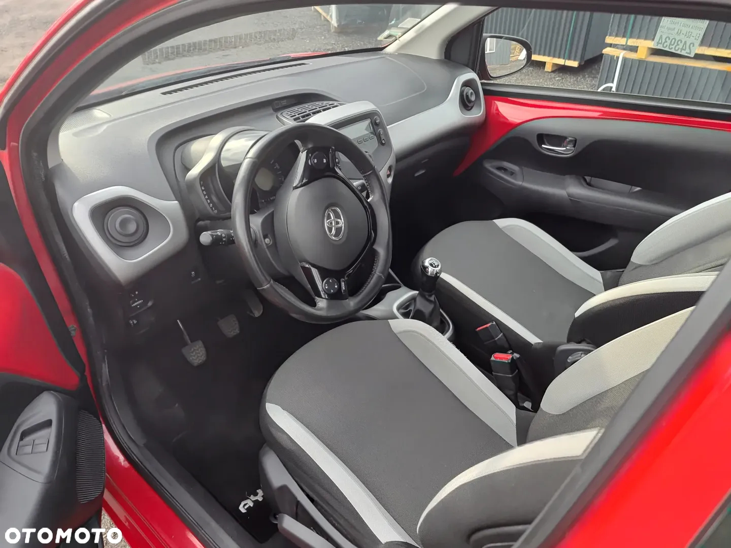 Toyota Aygo 1.0 VVT-i Sprint EU6 - 18