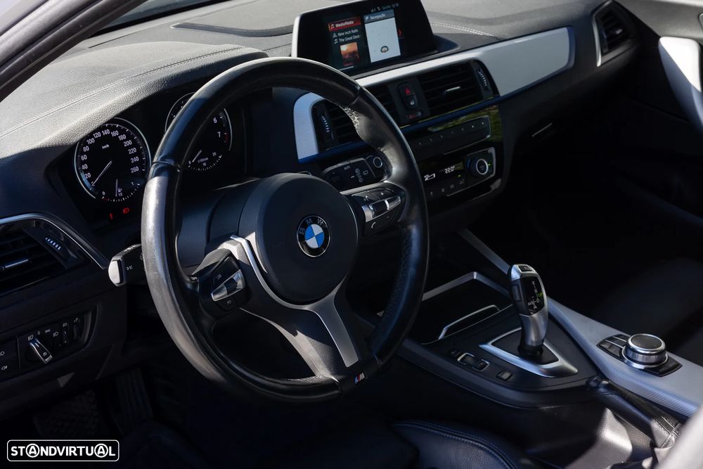 BMW 118 i Pack M Auto - 9