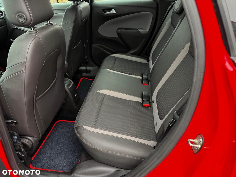 Opel Crossland X - 26