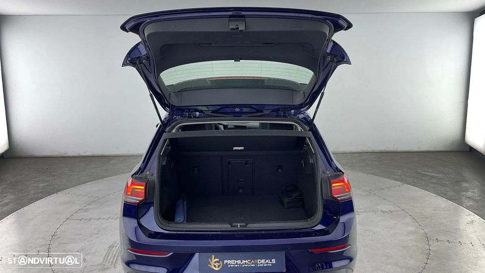 VW Golf 1.0 eTSI Life DSG - 49