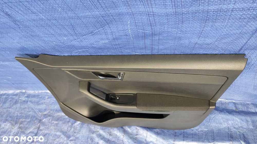 BOCZEK DRZWI TAPICERKA LEWY PRAWY PRZÓD KLAMKA WEWNĘTRZNA CHROM GŁOŚNIK PANEL PRZEŁĄCZNIK SZYB LUSTEREK SKODA FABIA III 3 LIFT EUROPA - 9