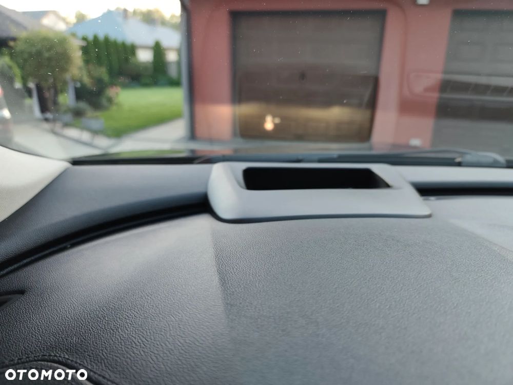 Opel Insignia - 15