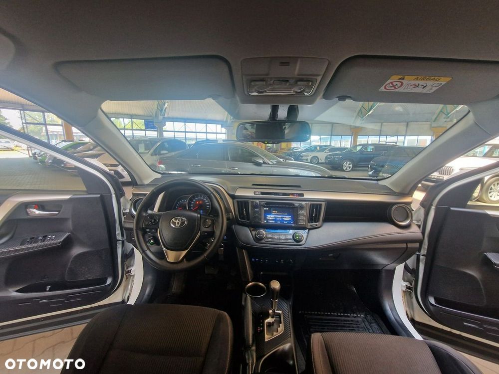 Toyota RAV4 - 22