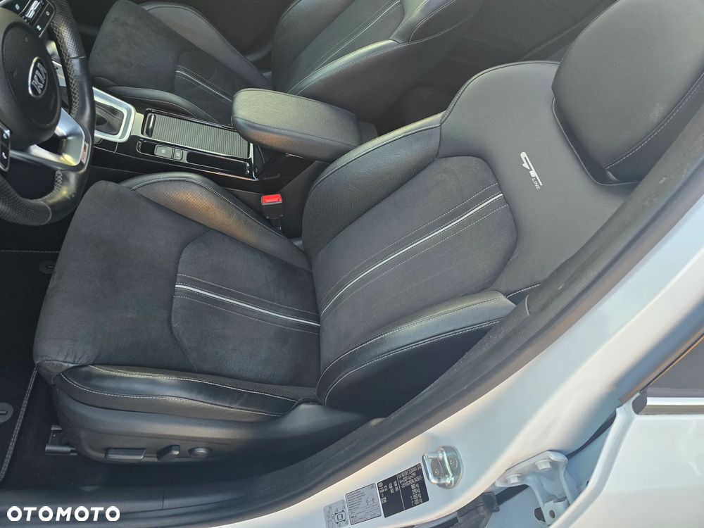 Kia ProCeed 1.5 T-GDI DCT7 OPF GT LINE - 30