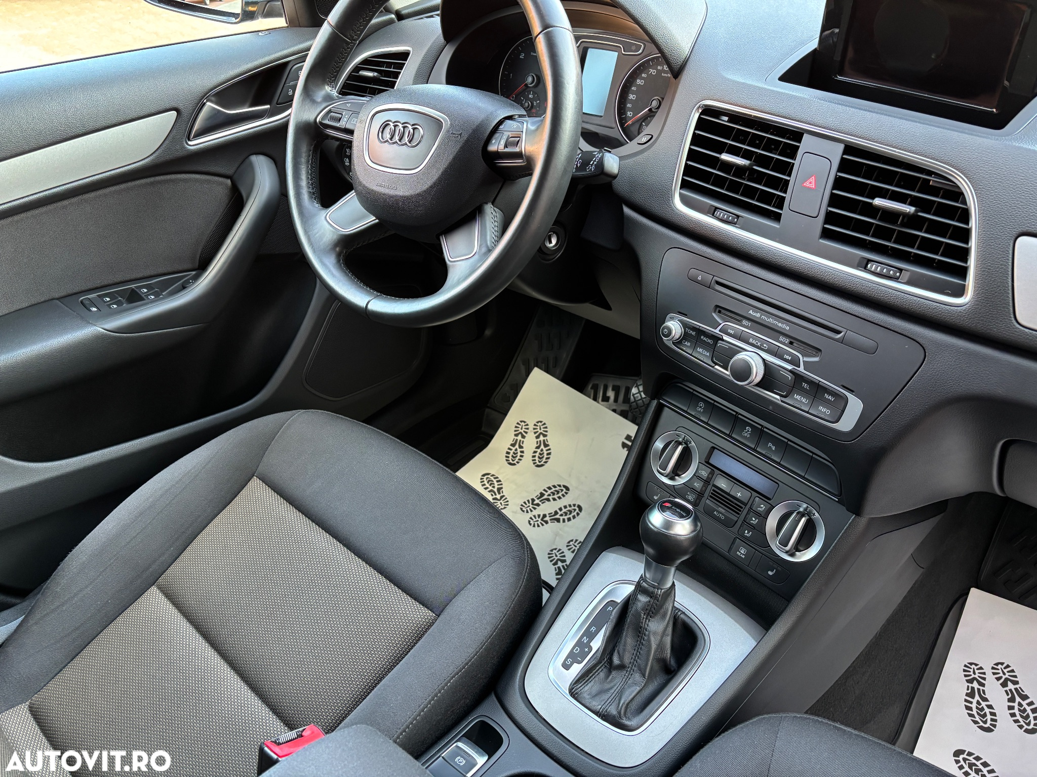 Audi Q3 2.0 TDI Quattro S-Tronic - 8