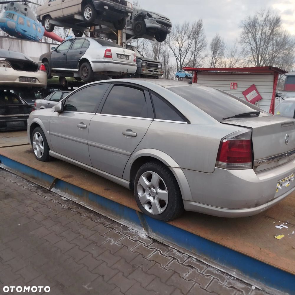 Opel Vectra C FL na części . - 9