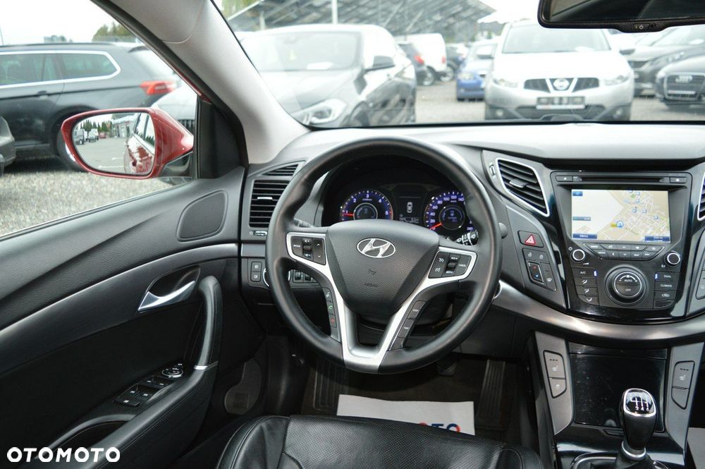 Hyundai i40 Kombi 1.7 CRDi Premium - 21