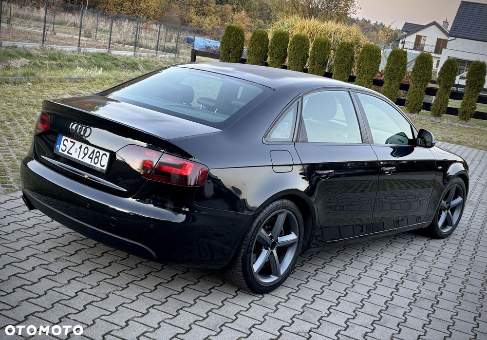 Audi A4 Limousine - 4