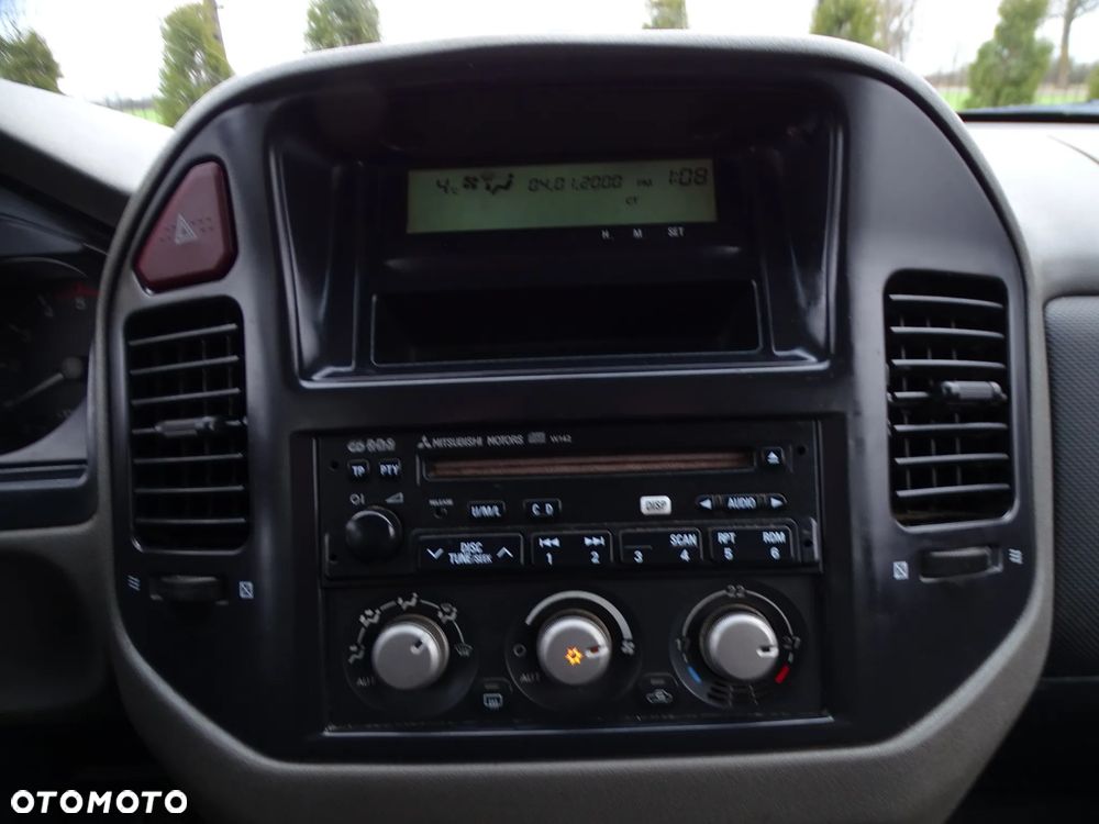 Mitsubishi Pajero 3.2 DID - 18