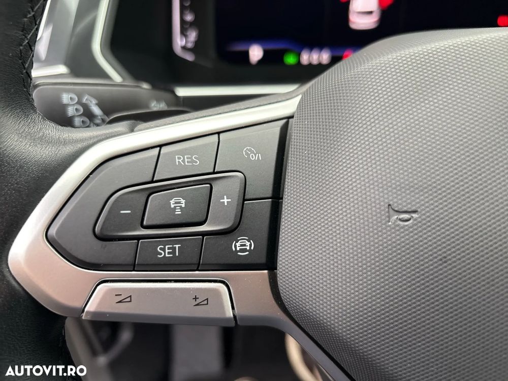 Volkswagen Tiguan 2.0 TDI SCR 4MOTION DSG Elegance - 13