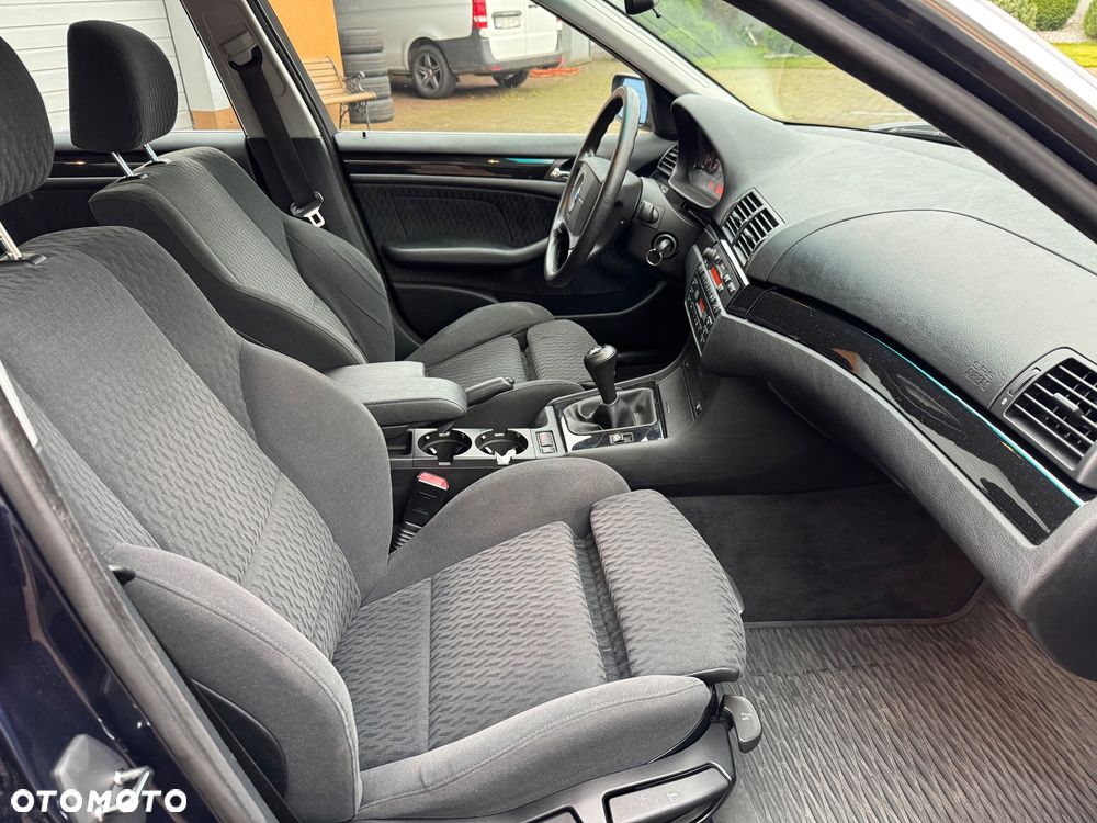 BMW Seria 3 ver-320i - 16