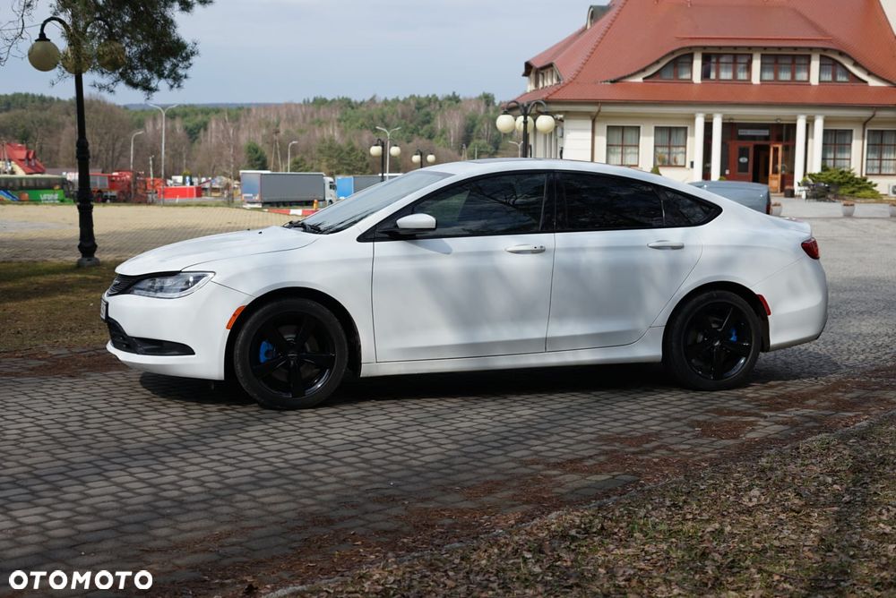 Chrysler 200 - 14