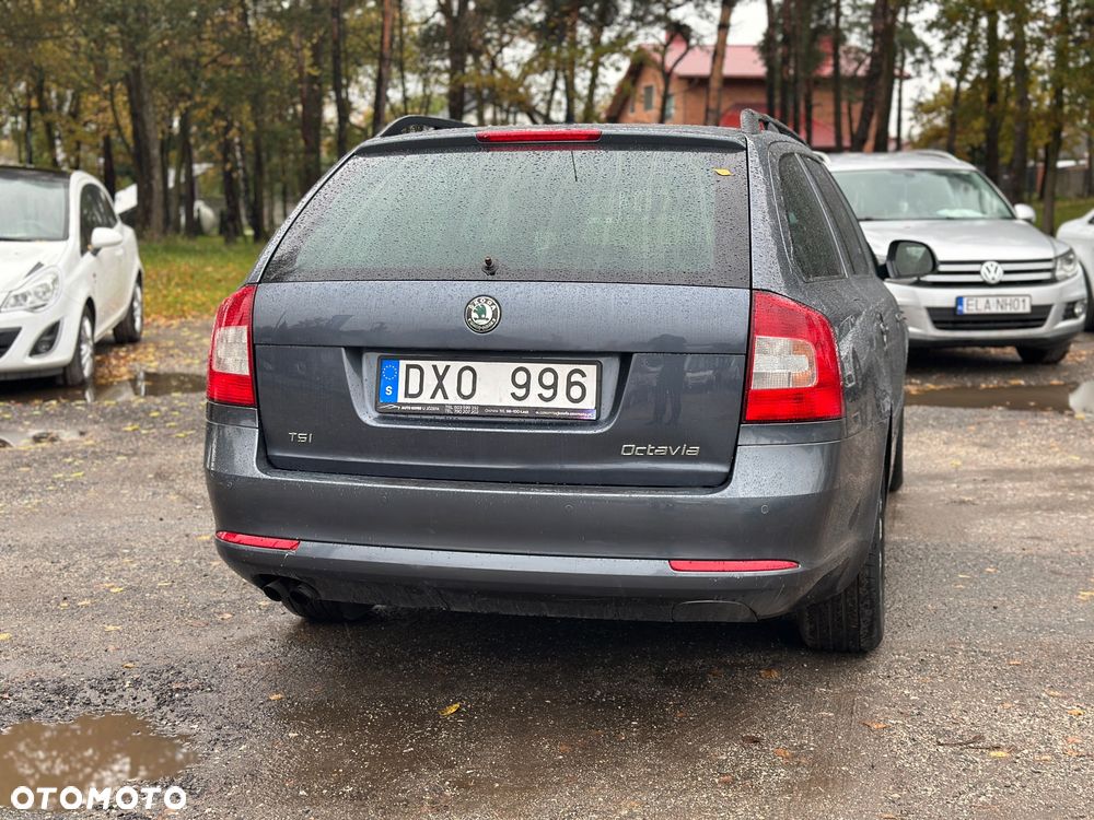 Skoda Octavia 1.4 TSI Ambition - 10