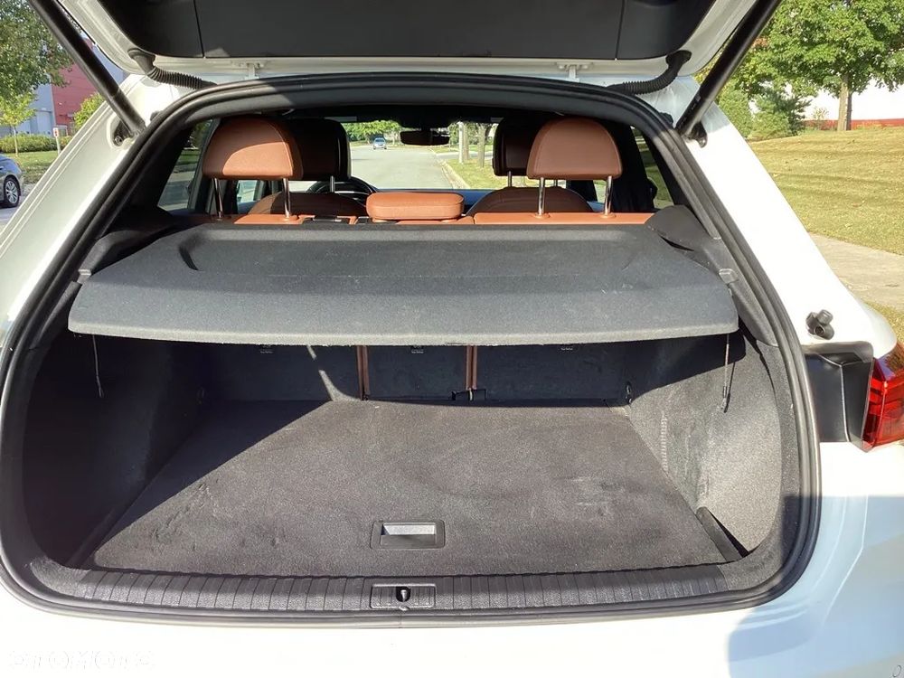 Audi Q3 Sportback 40 TFSI quattro S tronic S line - 8