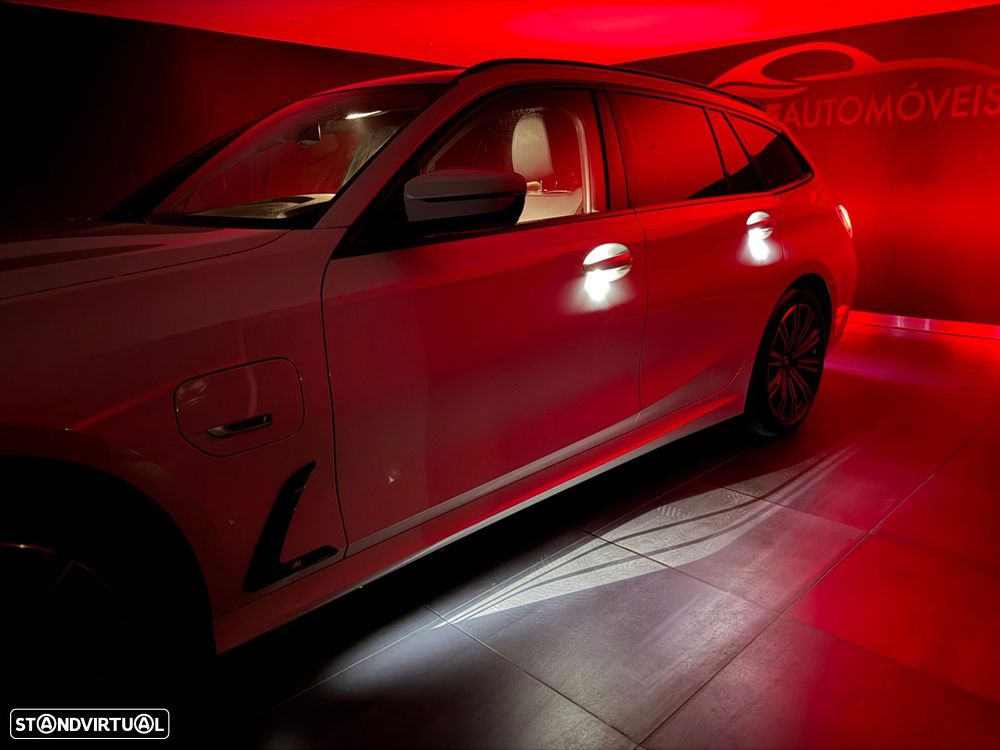 BMW 330 e Pack M Auto - 51
