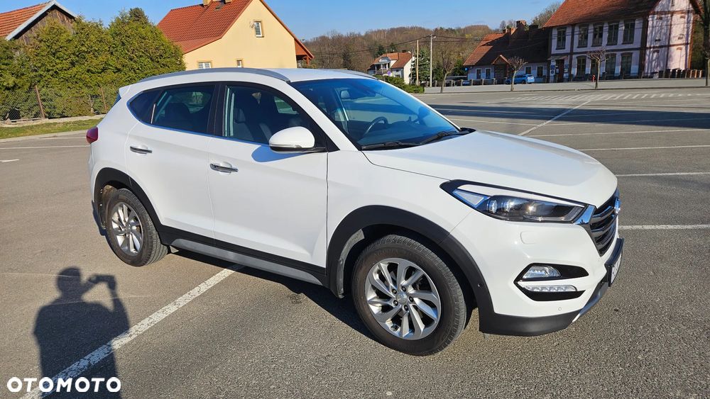 Hyundai Tucson 1.7 CRDI BlueDrive Premium 2WD DCT - 9