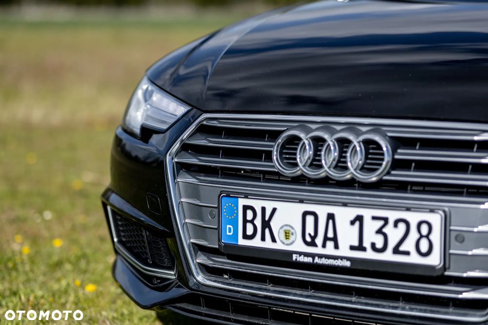 Audi A4 Avant 40 TDI S Line S tronic - 21
