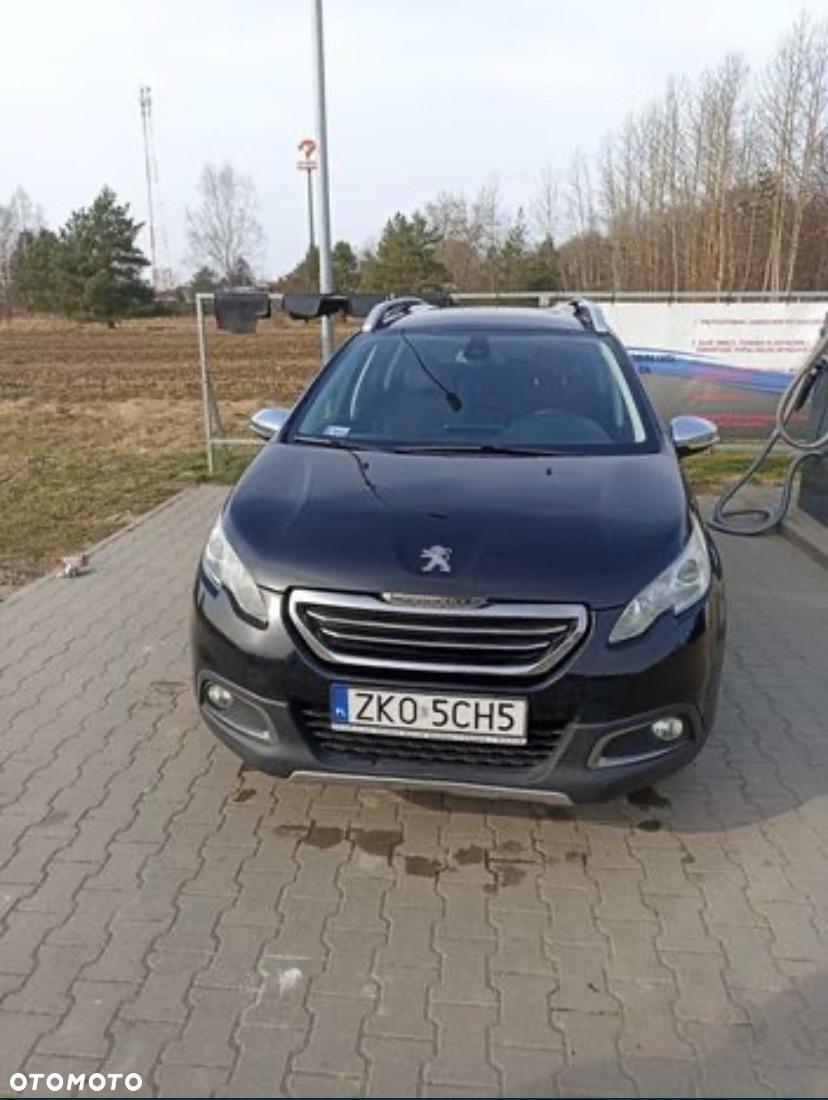 Peugeot 2008 1.2 VTi Allure - 4