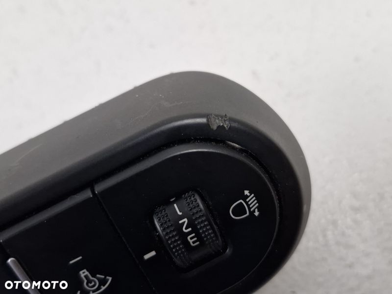 PRO CEED PROCEED III PANEL PRZEŁĄCZNIK REGULACJI ŚWIATEŁ ESP EUROPA 93700-J7HZ0 - 8