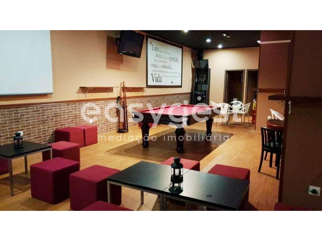 Bar totalmente equipado na zona das Glicínias em funcionamento - Grande imagem: 5/11