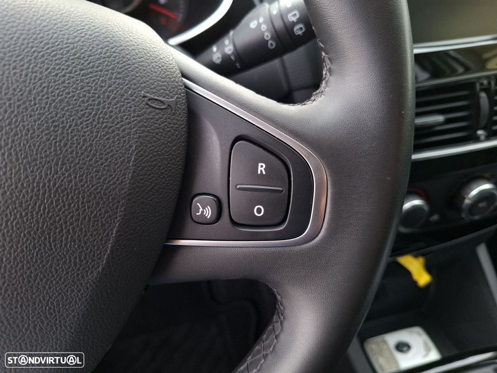 Renault Clio Sport Tourer 0.9 TCe Limited Edition - 17