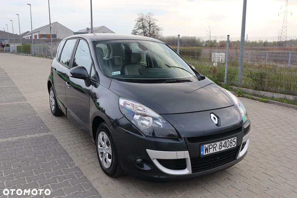 Renault Scenic - 4