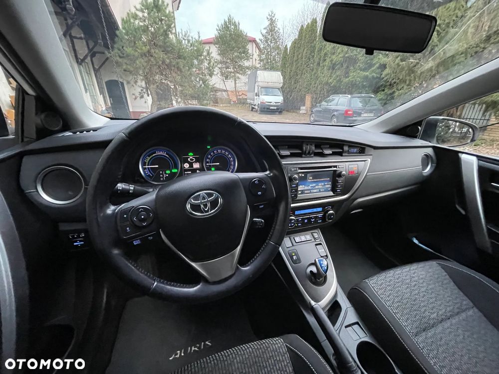 Toyota Auris - 8