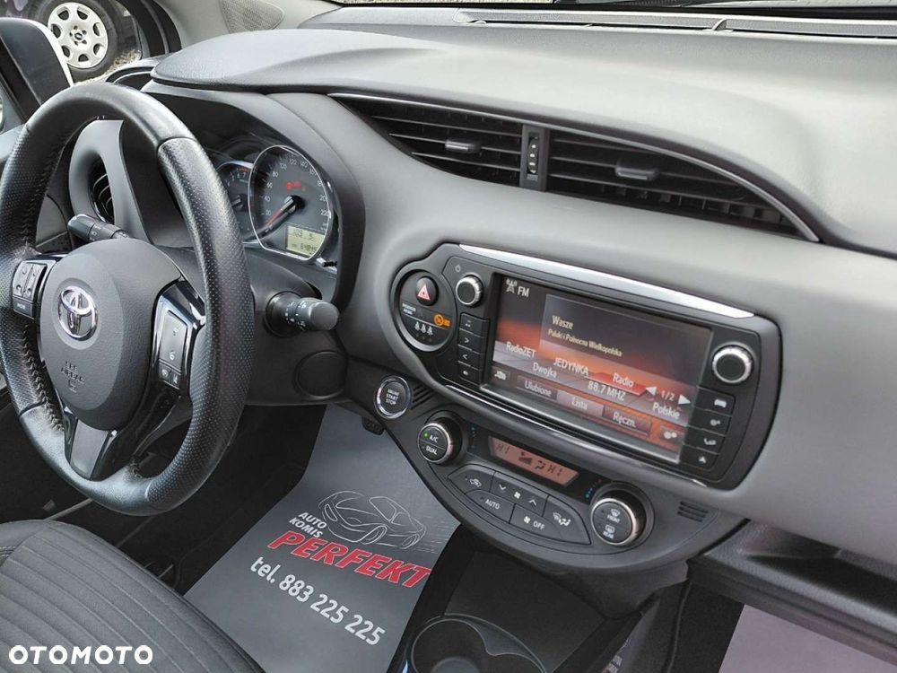 Toyota Yaris - 15