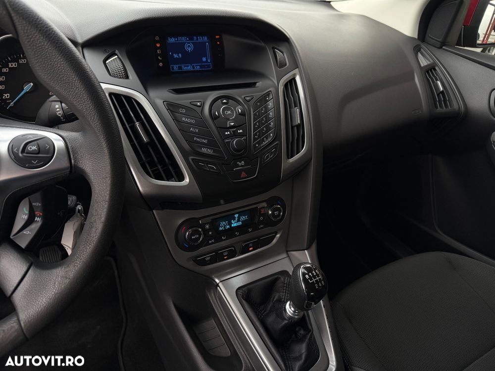 Ford Focus 1.6 TDCI DPF Trend - 18