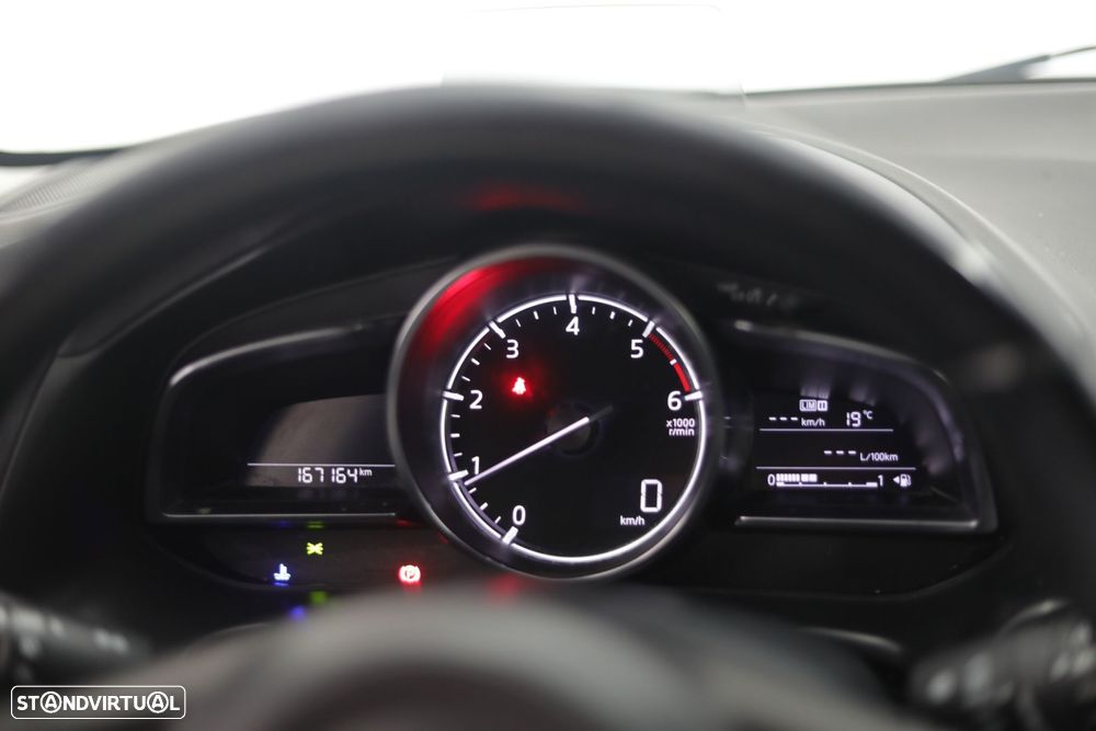 Mazda 3 1.5 Sky-D Evolve HS Navi - 14