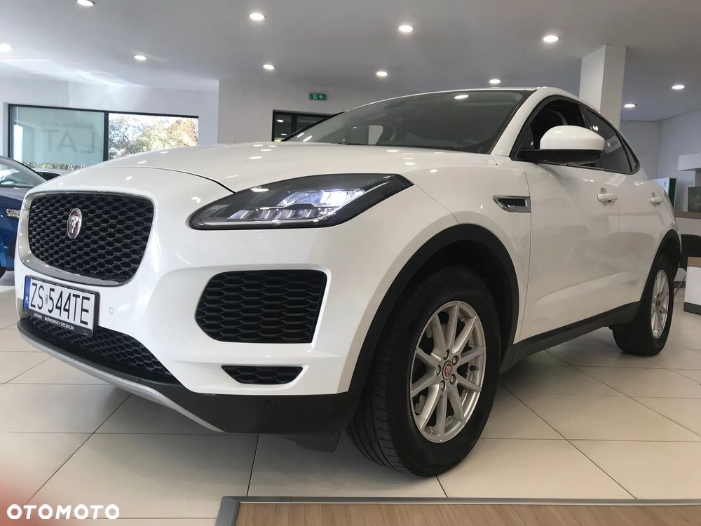 Jaguar E-Pace 2.0 i4D AWD - 11