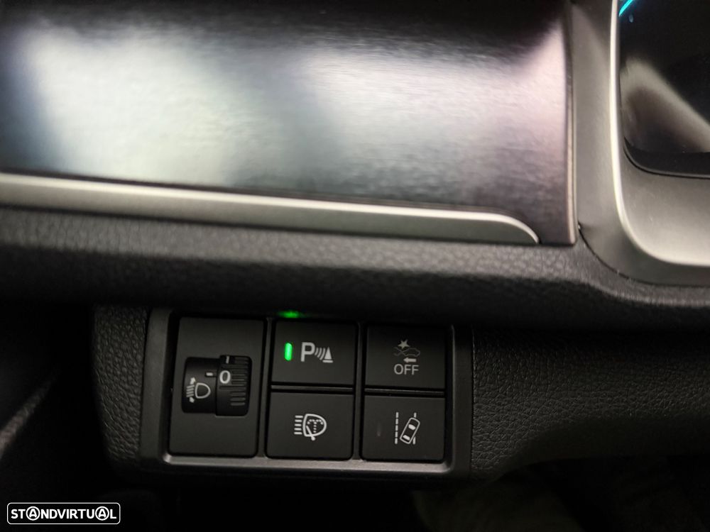 Honda Civic 1.5 i-VTEC Elegance Navi CVT - 33