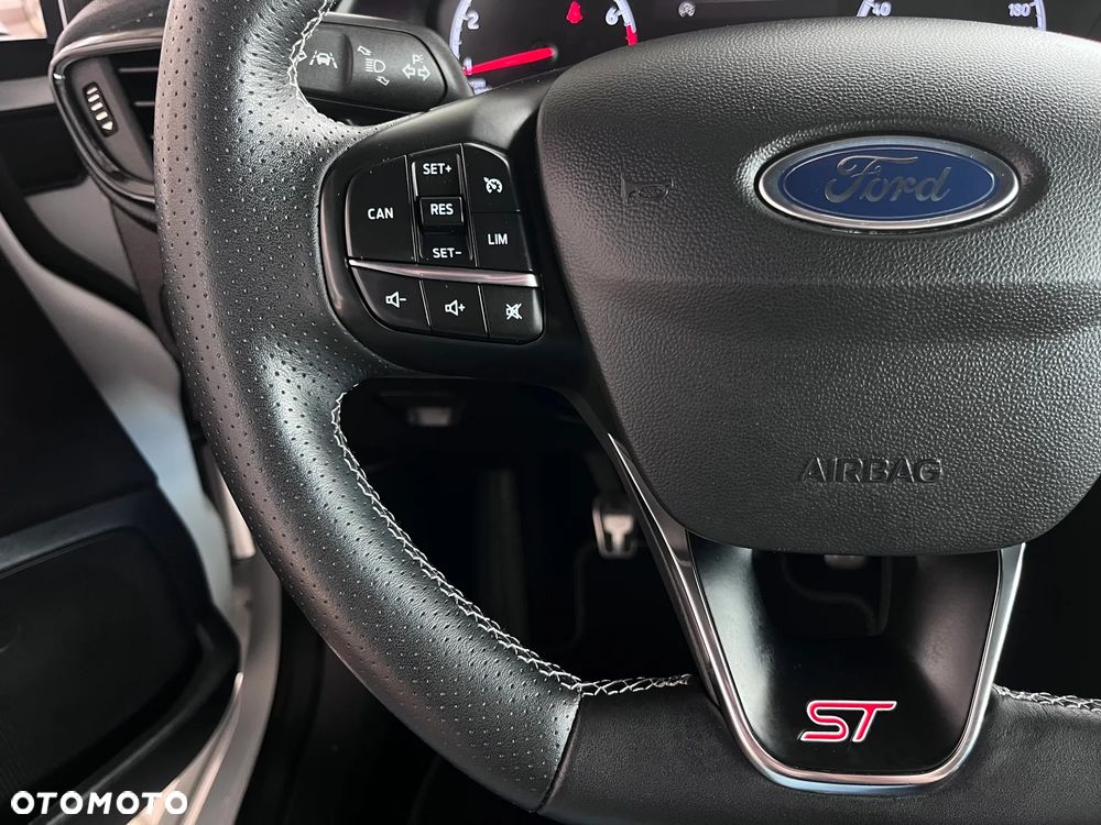 Ford Fiesta 1.5 EcoBoost S&S ST - 11